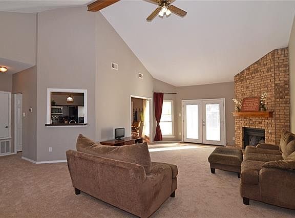 5th image of 2006 Oakbluff Dr
