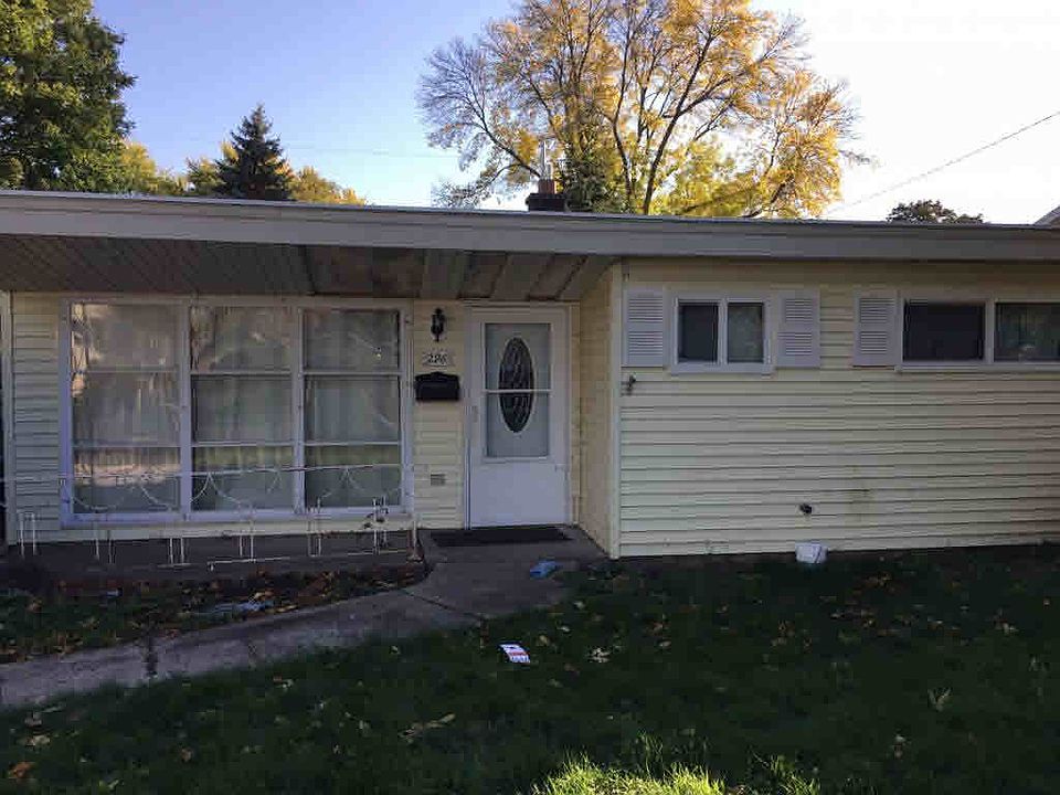 1st image of 296 E McWilliams St