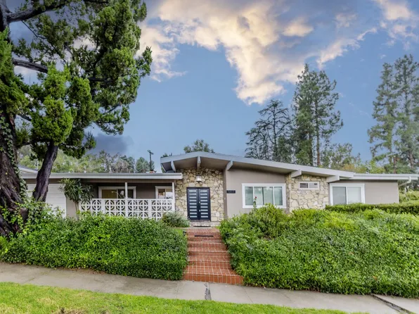 5817 Lockhurst Dr, Woodland Hills, CA 91367