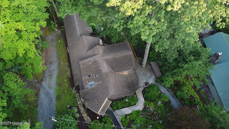 4th image of 66 Reardon Road