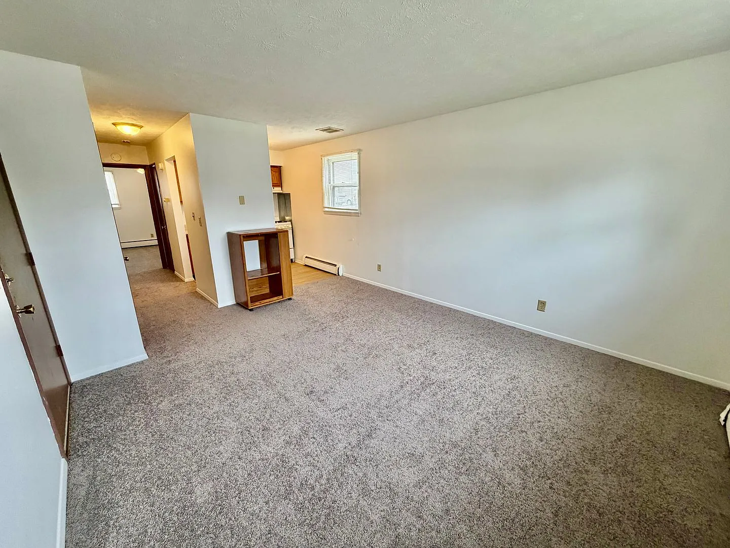 215 Lindell Drive — Photo 3