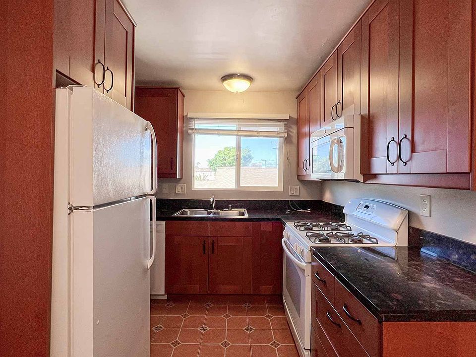 1st image of 4085 Idaho St APT 8