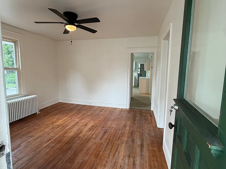 25 Lorenzo St #1 — Photo 1