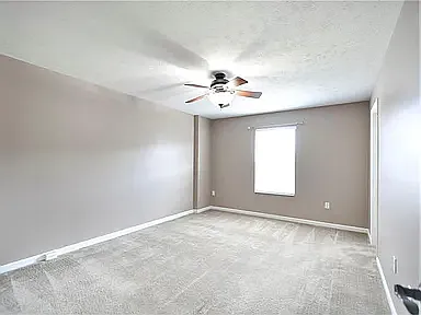 1210 Canterbury Dr — Photo 17