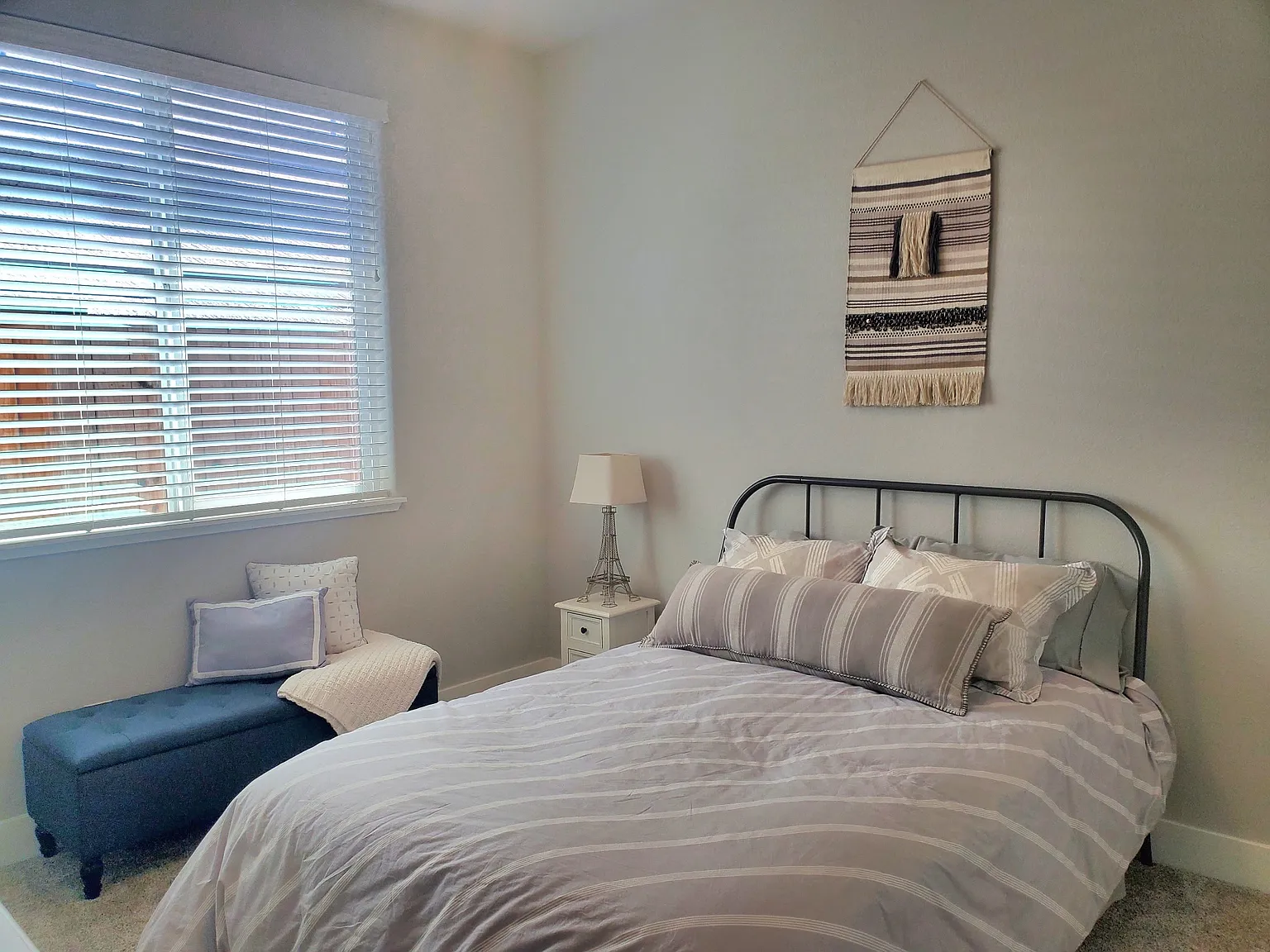 Desert Bloom Ct, Rocklin — Photo 2