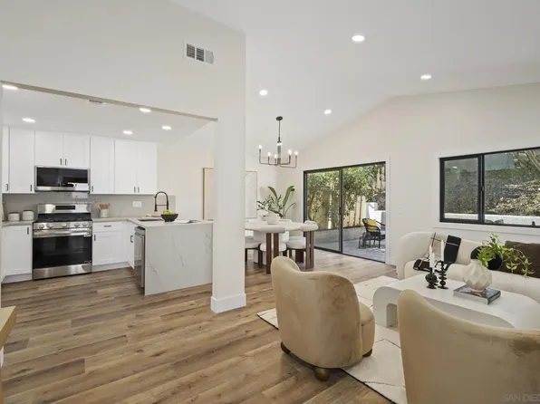 3976 Caminito Silvela, San Diego, CA 92122