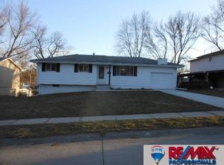 12571 O St, Omaha, NE 68137