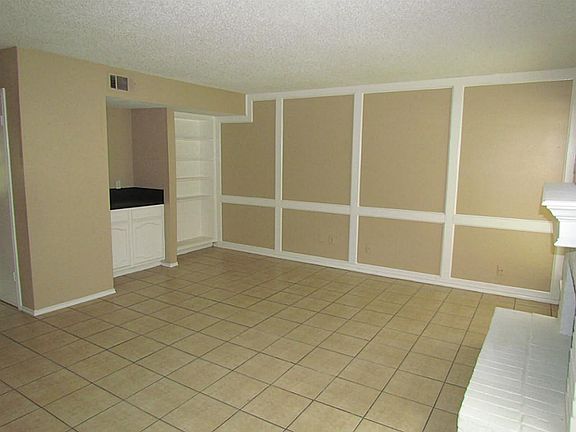 5th image of 9915 Golden Meadow Dr