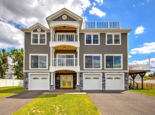 718 Brook Ave, Union Beach, NJ 07735