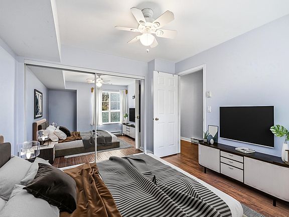 4th image of 253 Casey St #123