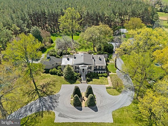 4th image of 3252 Winchester Rd