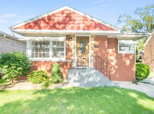 9121 S Springfield Ave, Evergreen Park, IL 60805