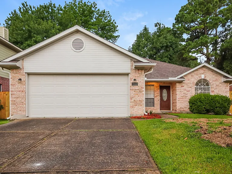 3030 Killdeer Ln — Photo 1
