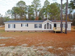 2051 Smith Rd, Hope Mills, NC 28348