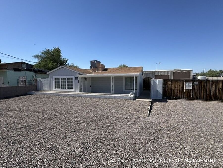 1st image of 502 E Cody Dr