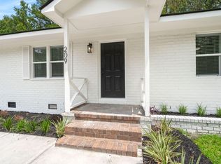 209 Grayson St, Walterboro, SC 29488