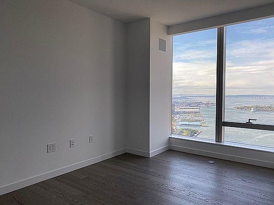 4th image of 252 South St Unit 58K