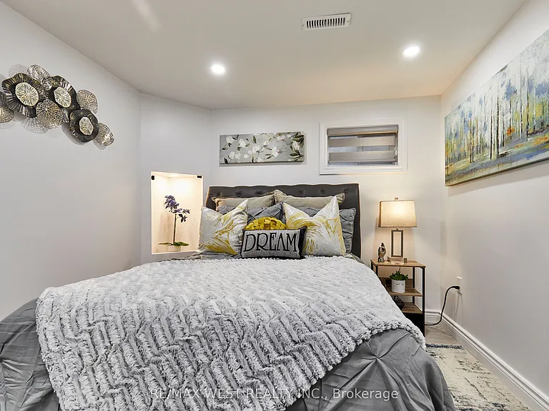67 Hobbs Dr #BASEMENT — Photo 19