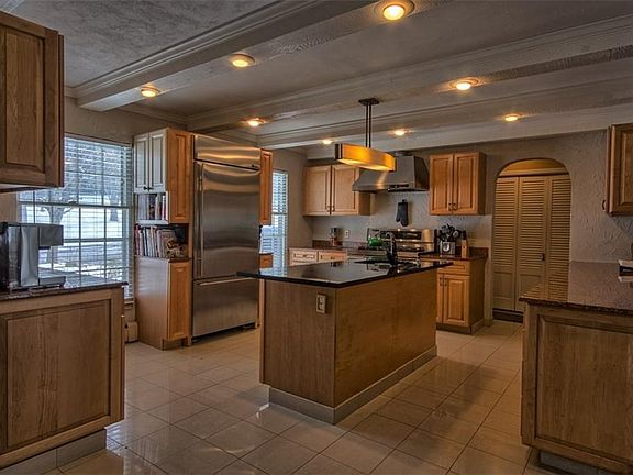 2nd image of 5183 Candlewood Dr