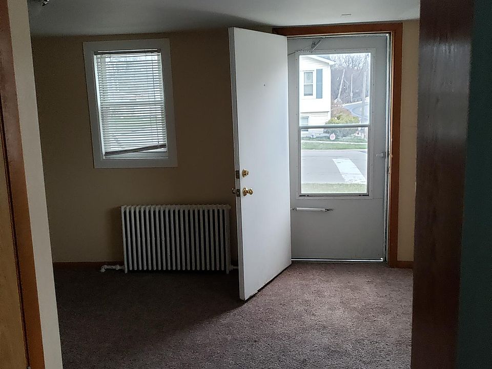 1st image of 214 E Margaret St #A