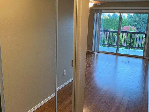 4th image of 12654 SW Karen St APT 22