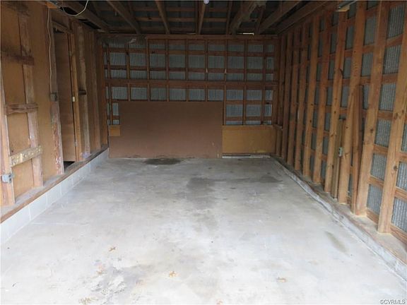 4th image of 119 Fleetwood Ave