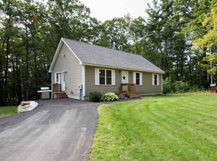 21 Deerfield Rd, Northwood, NH 03261