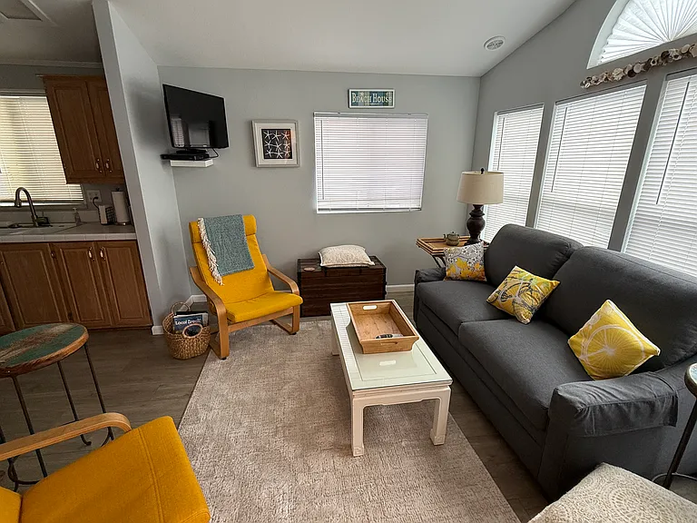 1624 N Coast Hwy #33 — Photo 10
