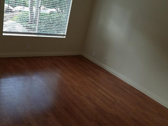 5th image of 22232 S Vermont Ave Unit 102
