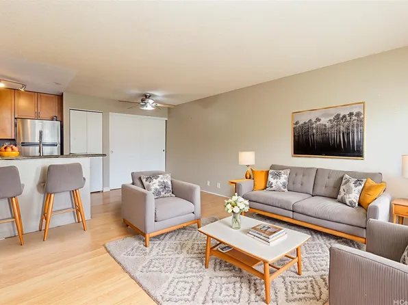 94-1457 Waipio Uka St APT O203, Waipahu, HI 96797