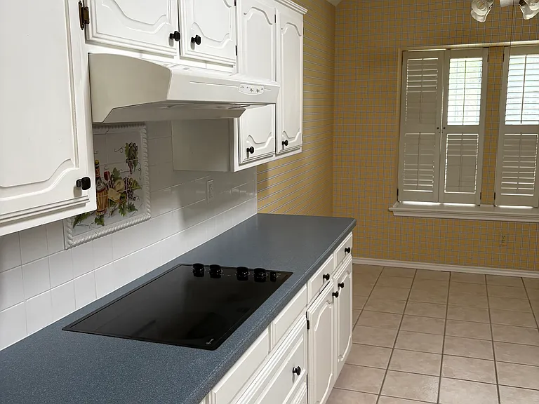 2738 Hickory Bend Dr — Photo 22