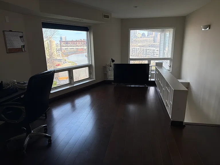 1900 Grove Ct #105 — Photo 10