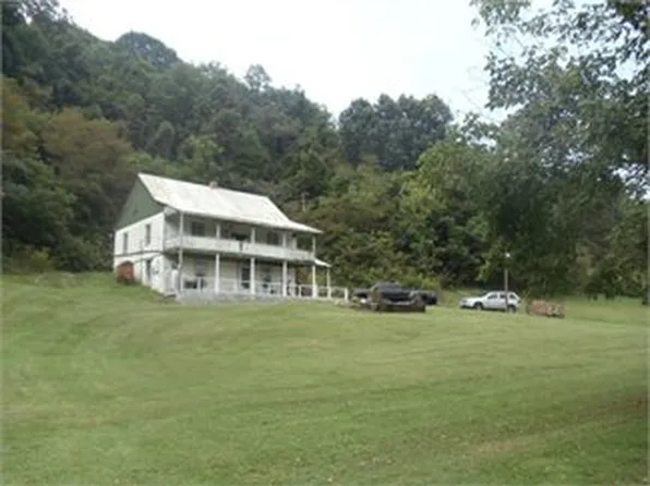 4549 Clarks Ferry Rd, Draper, VA 24324