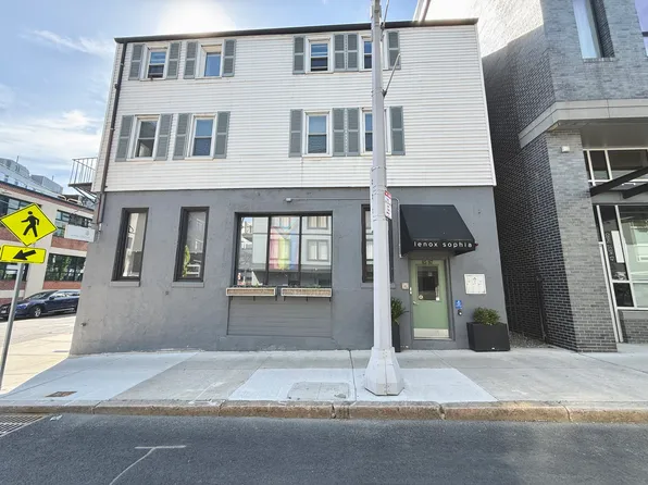 85 A St APT 3, Boston, MA 02127