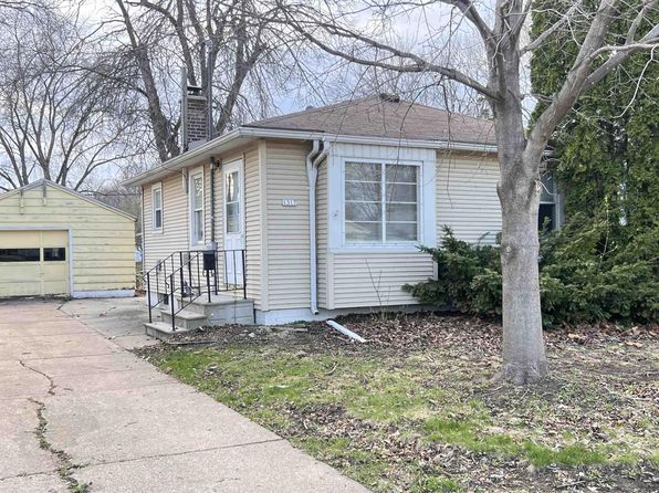 1317 HAZEL STREET, Oshkosh, WI 54901