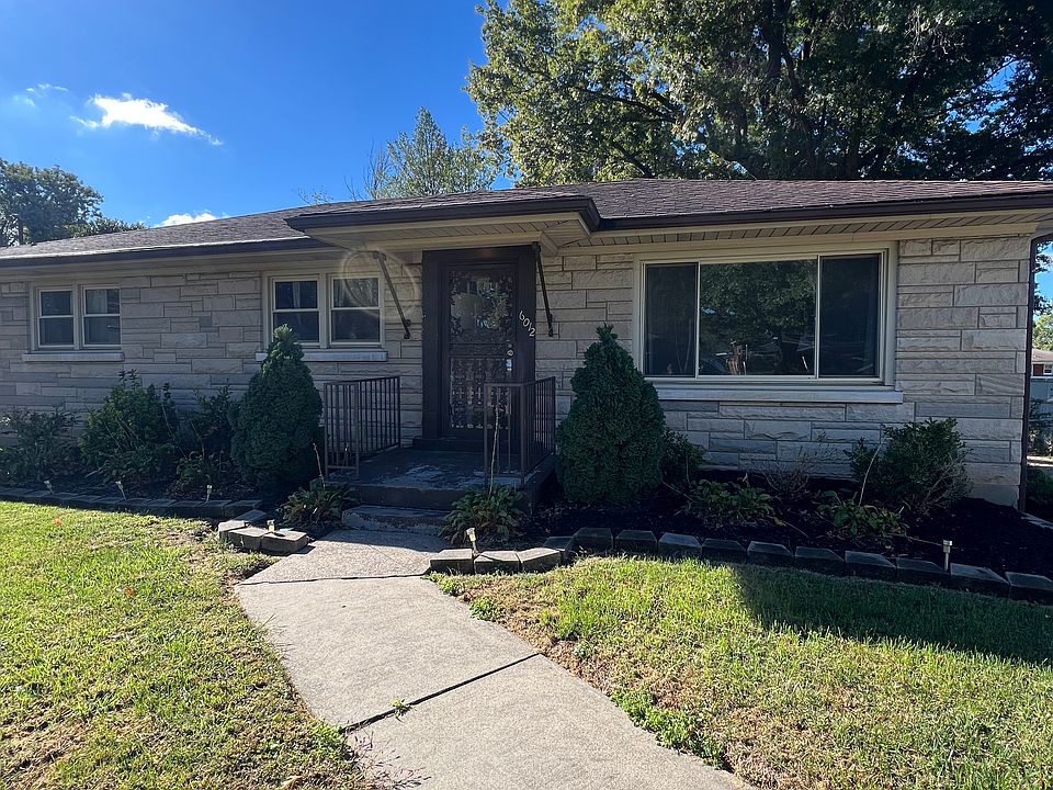 1st image of 6012 Applegate Ln