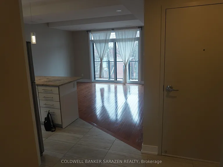 7 Monk St #4 — Photo 3