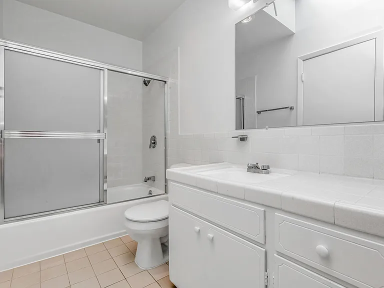 642 Alvarado — Photo 8