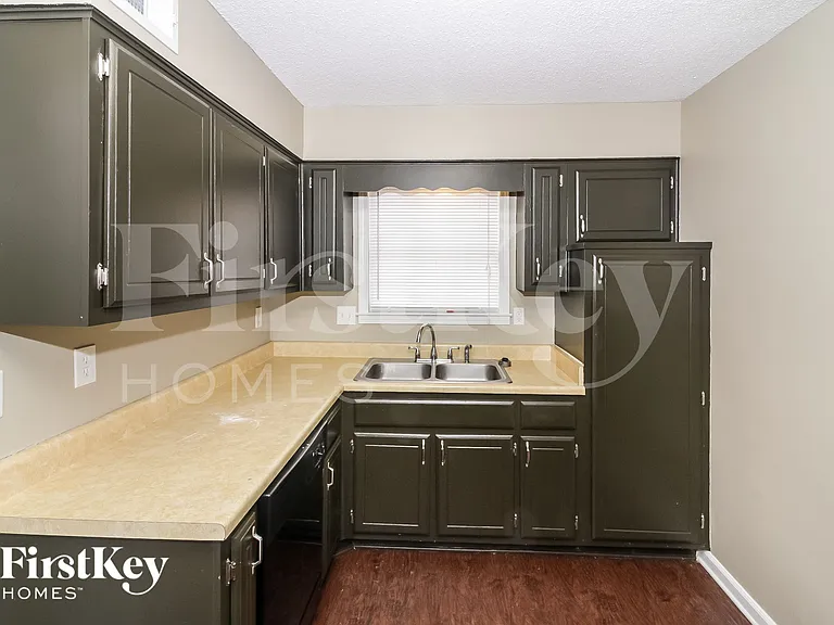 7196 Butterfly Dr — Photo 7