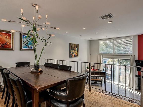 3rd image of 5236 Newcastle Ave #2