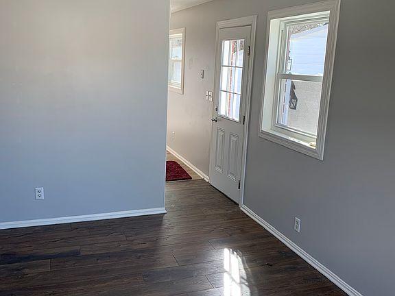 3rd image of 5402 Carling Ct