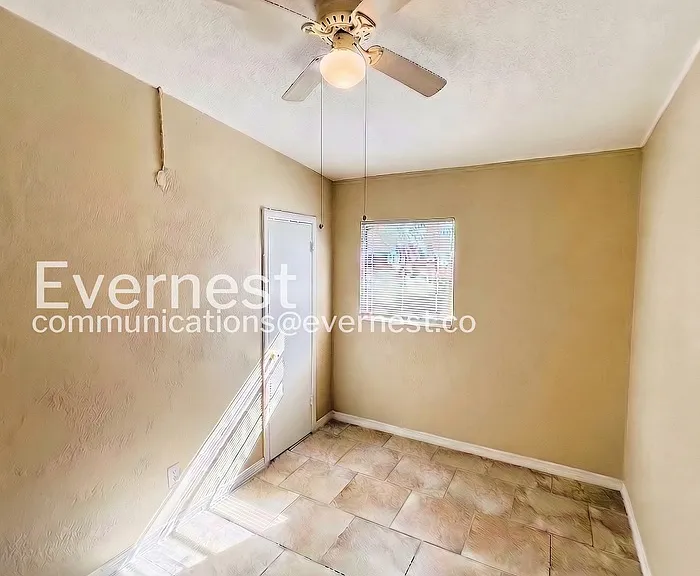 2925 N 46th St #B — Photo 10