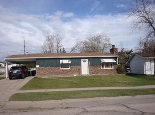 1314 Woodlawn Dr, Rapid City, SD 57701