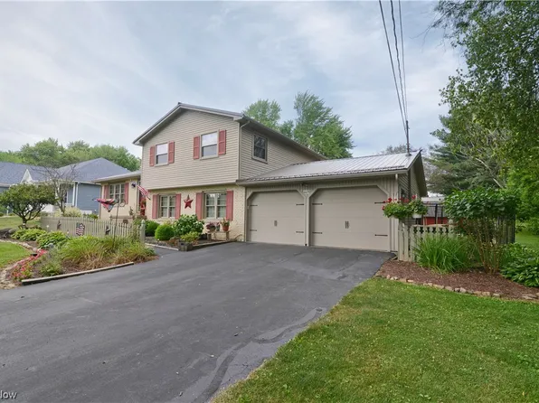 6670 James St, Poland, OH 44514