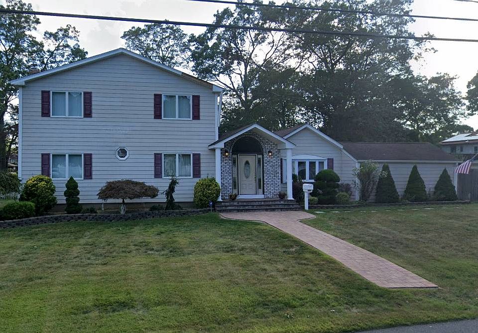 2nd image of 76 Altmar Ave