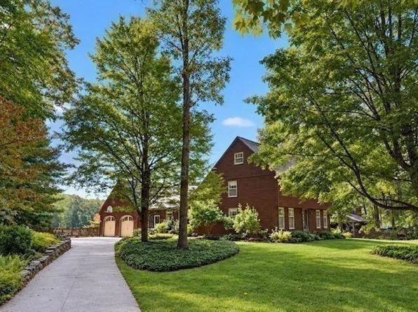 215 Southampton Rd, Westhampton, MA 01027
