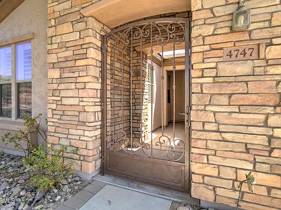 4th image of 4747 E BLUE SPRUCE Lane