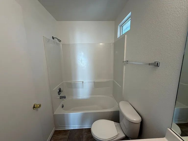 6901 Don Xavier Ave SW — Photo 19