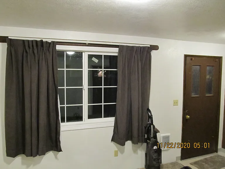 6145 Onyx Ave — Photo 4