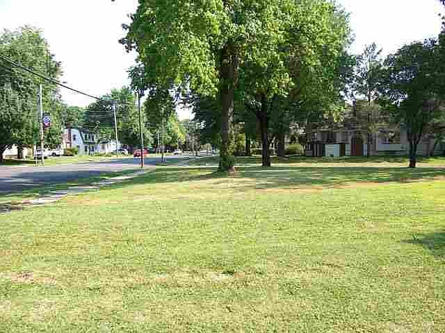 2nd image of 709 S 2nd St